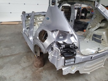 РЕМЕНЬ ЗАДНЕГО КРЫЛА PEUGEOT 208 II E208