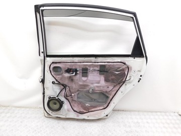 фото thumb №2, Дверь правые зад kpl. - toyota prius + plus w4 12-20