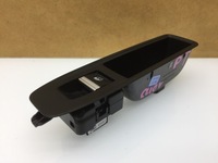 фото thumb №1, Clio v 5 перемикач кнопка скло правий задня