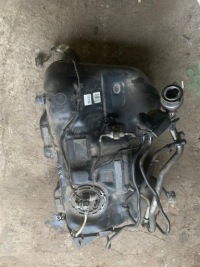 фото thumb №1, Idealny бак пального kpl. mercedes a35 w177 1