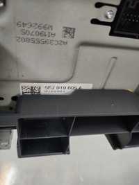 фото thumb №10, Tarraco монитор дисплей навигации радио 5fj919605a рамка панель