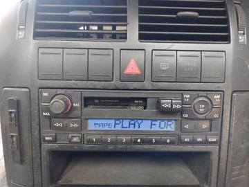 фото thumb №15, Радио проигрыватель + панель воздуховод + рамка подстаканник polo iv 1j0035152f