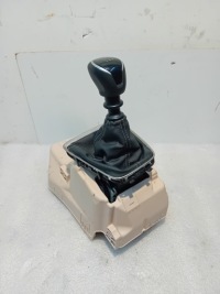 фото thumb №1, Opel corsa f домкрат чехол переключения передач 19-