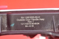 фото thumb №13, Ручка права перед передня хром 1081832-00-h tesla модель 3 17-21