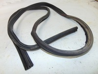 фото thumb №2, Vw golf ii mk2 5d 91r прокладка двері зад праві