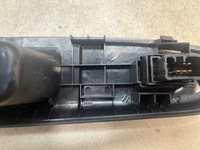 фото thumb №5, Панель керування скла праві перед hyundai getz 1.3 935701c000