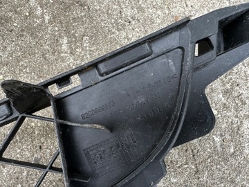 фото thumb №11, Решітка бампера перед renault clio iii 3 rs