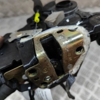 фото thumb №6, Toyota land cruiser bj70 2003 правая сторона замок дверь передних