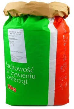 Кормление для куриных скамей 25 кг естественной смесью без ГМО.