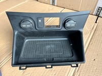 фото thumb №1, 6 hyundai tucson ii полиця роз'єм прикурювача usb 84631-d7aa0