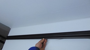 фото thumb №5, Ford mustang vi 6 cabrio планка прокладка двері накладка права