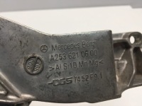фото thumb №3, Mercedes-benz оригинальный номер a2536210600 кронштейн поперечина