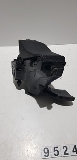 фото thumb №4, Корпус фильтра воздуха audi a4 b8 8k0133837bg