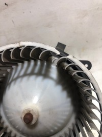 фото thumb №5, Двигатель воздуходувка обдув mercedes w204 w212 9409653