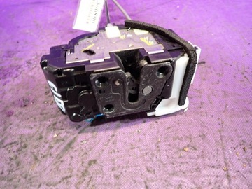 фото thumb №4, Hyundai i20 i 12- рестайлинг fl 3d замок перед правые 81320-1j230 813201j230 4 pin