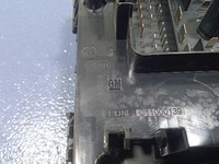 фото thumb №6, Opel zafira c коробка запобіжників c11000139