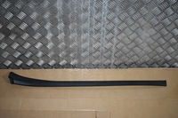 фото thumb №1, Молдинг скло передньої ліва mercedes w214 1
