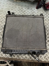 Купить Радиатор воды jeep grand cherokee 2 2.7 crd автоматическая коробка передач, фото thumb