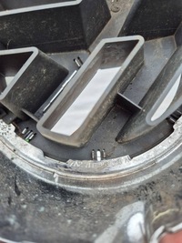 фото thumb №10, Vw touareg i 7l 02- решітка радіатора хром знак 7l6853668a