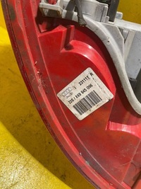 фото thumb №8, Audi a4 s4 b8 8k 2012 правая сторона лампа задняя