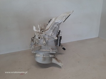 фото thumb №8, Toyota yaris ii 2 1.0 69km обігрівач комплектна з кондиціонер 1kr-fe