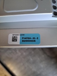 Лічильник прилади дисплей tesla model s 2012-2016 p1447934-00-e європа Недорого, фото thumb