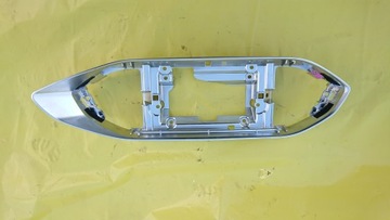 фото thumb №1, Peugeot 308 t9 рамка радио панель dotykowego