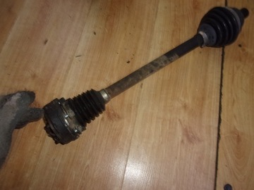 фото thumb №1, Vw golf v plus полуось левая короткая 1.4 16v