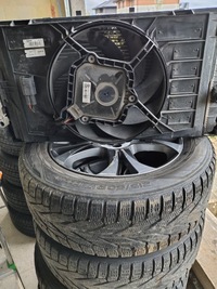 фото thumb №9, Bmw i3 2015.11. бампер капот крылья pas переднее радиатор лампы