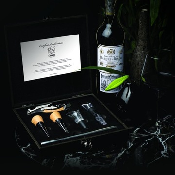Korkociąg Luxury Line Laguiole z akcesoriami Eleganckie pudełko
