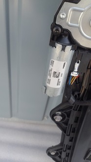 фото thumb №10, Volvo xc40 17- люк панорама 32131340 usa