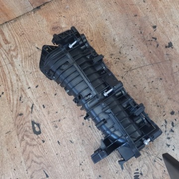 BMW E90 F30 F20 ВПУСКНОЙ ПАТРУБОК 318D N47 7807991