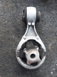 фото thumb №1, Кронштейн подушка двигуна 11350jd000 koleos 2.0dci