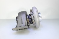 Турбина hx55 3165219 1547957 грузовика volvo fh12 fm12 с двигателем d12 с Разборки, фото thumb