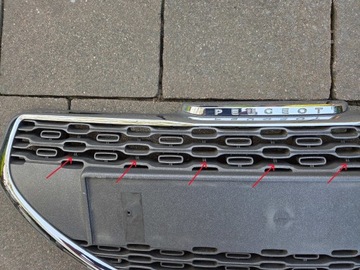 фото thumb №9, Peugeot 208 i передній рестайлінг решітка бампера передньої хром 9672794377 12-15