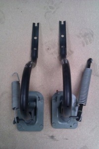 фото thumb №1, Петля крышки bmw 5 e60 sedan оригинал