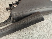 Bmw f10 f11 подлокотник передок  передний средний пряжка schwarz 9216865 Недорого, фото thumb