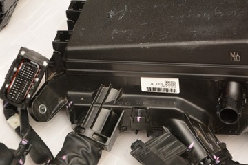 фото thumb №13, Установка коробка запобіжників toyota chr повний led