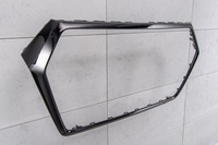 фото thumb №10, Audi q7 sq7 4m 15-20 передний фейслифтинг чёрная рамка решётка 4m0853651b