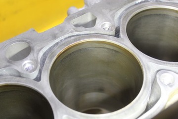 фото thumb №7, Блок двигуна vw golf vi seat audi 1.6 mpi cmx ccs 06b103019ak