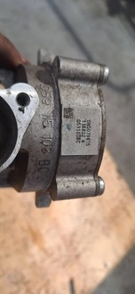 фото thumb №5, Насос масла 059103bc audi