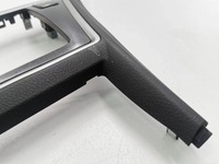 фото thumb №8, Toyota auris e180 2015 консоль середня / радіо / gps