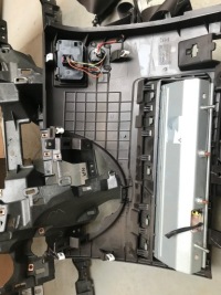 фото thumb №9, Jeep grand cherokee wk2 lift консоль панель приладів приладова шкіра темний коричневий 1