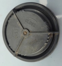 фото thumb №1, Заглушка лампы перед передняя bmwx1 e84