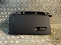 фото thumb №1, Idealny бардачок пассажира audi e-tron gt 1