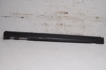 фото thumb №1, Volvo xc40 2018- планка накладка порогова права 31448224