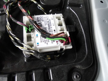 фото thumb №13, Mercedes gle w167 167 suv дверь перед передние правые 775