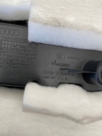 фото thumb №2, Audi q7 4m защита обивка крышки 4m0867973g