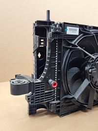 фото thumb №3, Комплект радіатор вентилятори volvo xc40 c40 ec40 ex40 polestar 2 ev400