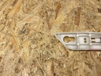 фото thumb №8, Кронштейн направляющая бампера перед левый peugeot 308 ii t9 aa36136489 2013-